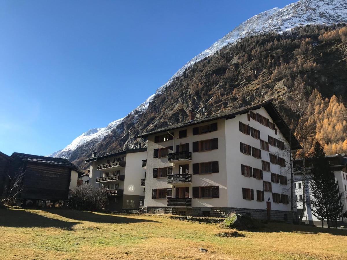 Chalet Wiesengrund Edelweiss 6P Saas-Almagell Buitenkant foto